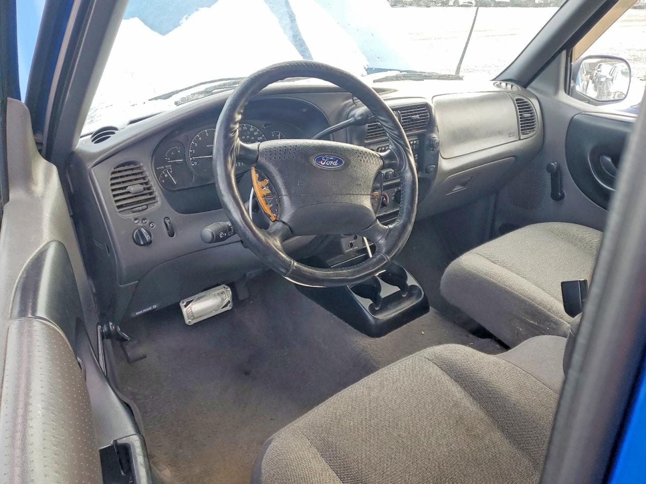 Ford Ranger Super Cab