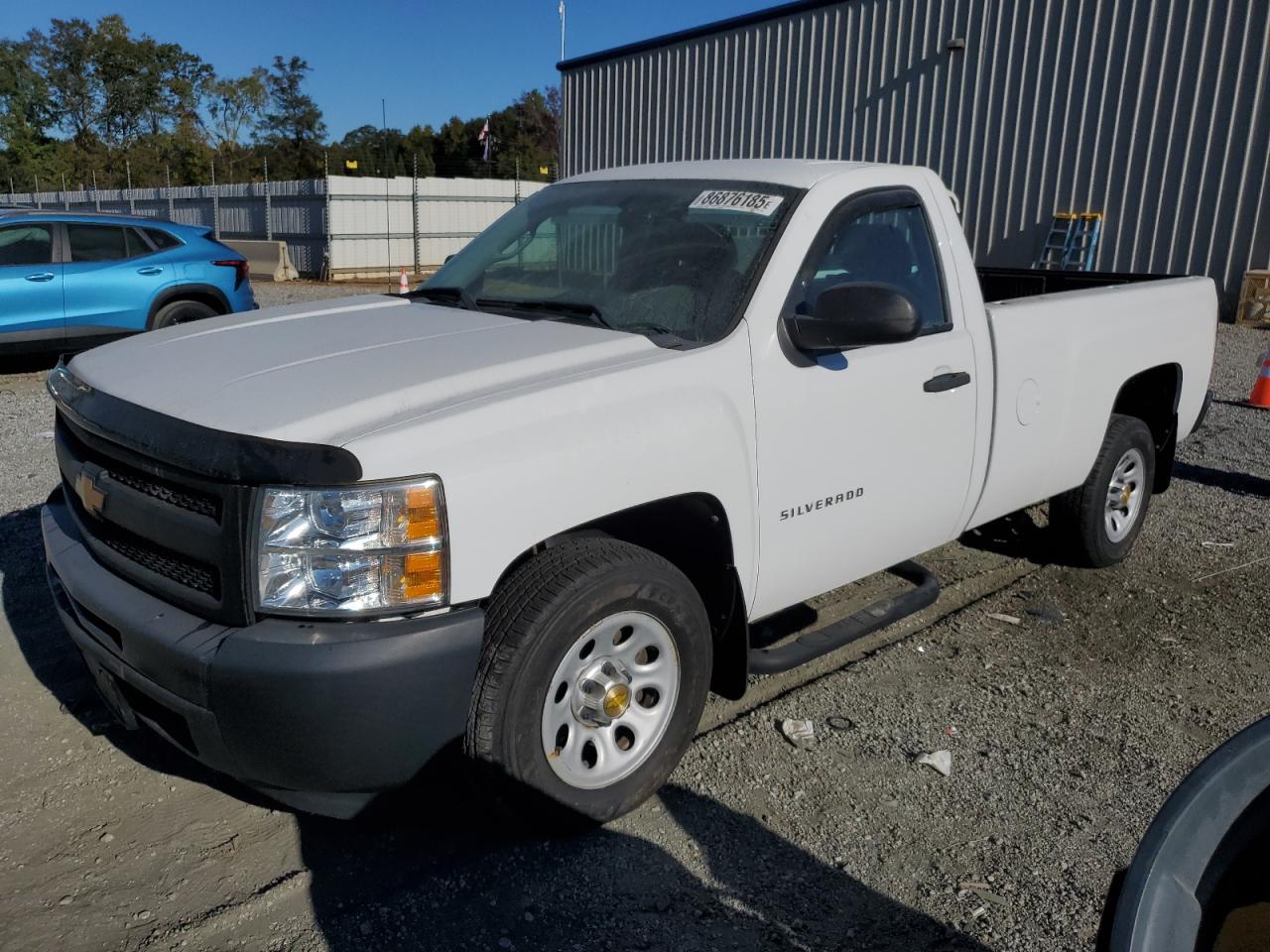 Salvage Chevrolet Silverado Image