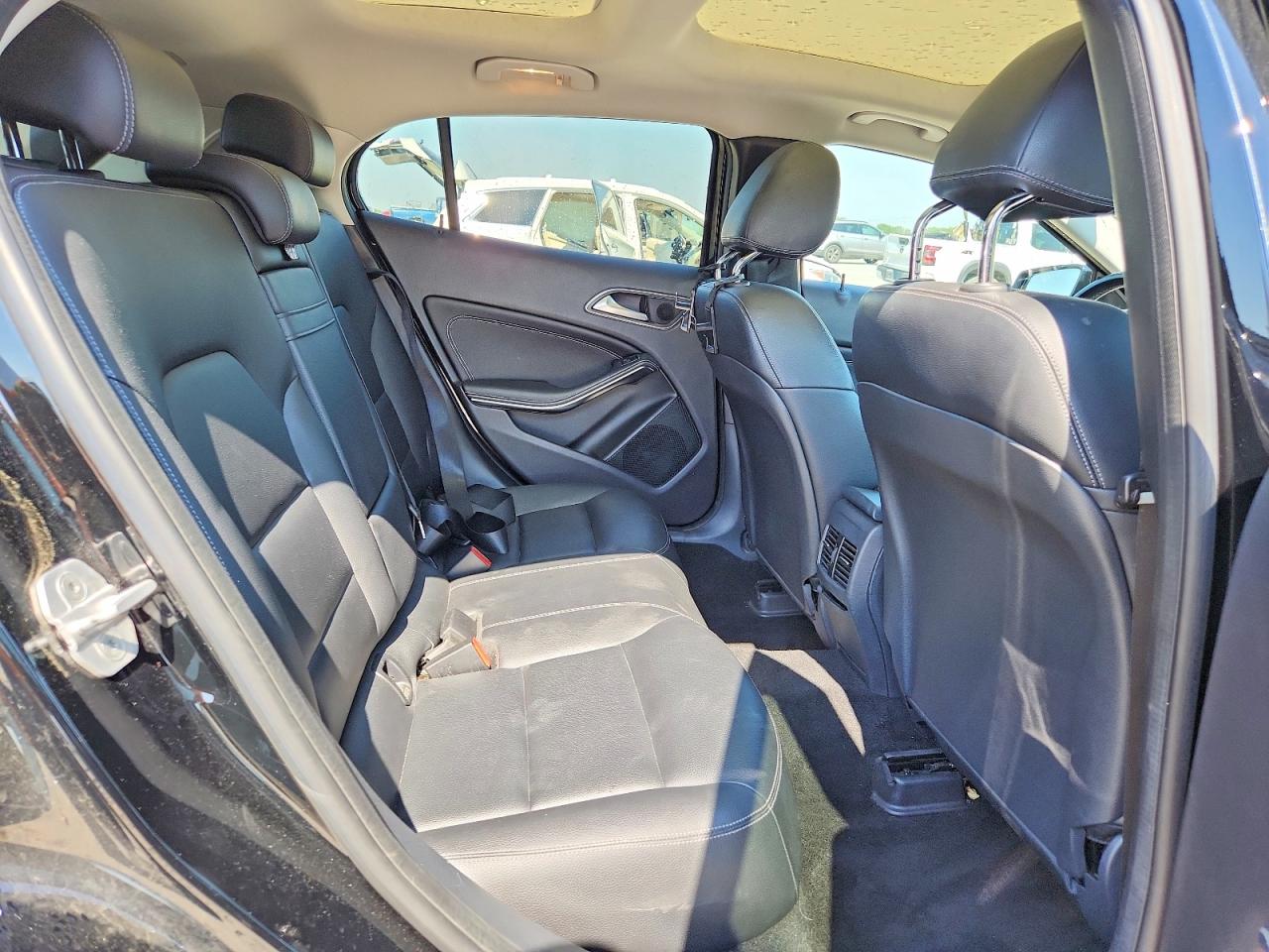 Mercedes-Benz GLA 250 4matic