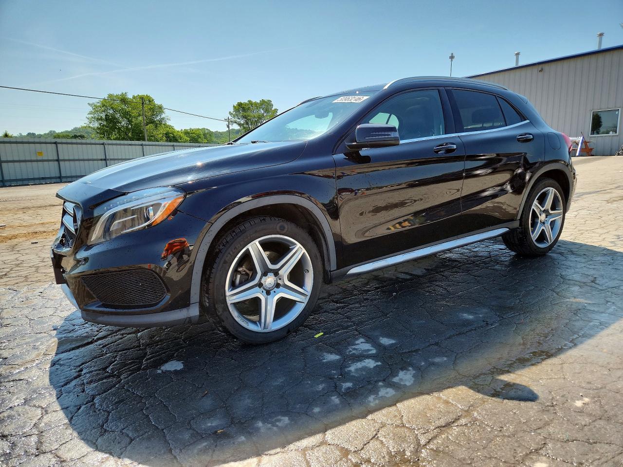 Salvage Mercedes-Benz GLA Image