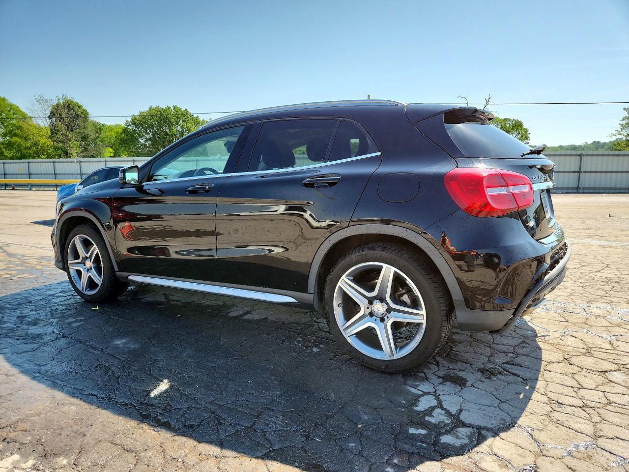 Mercedes-Benz GLA 250 4matic