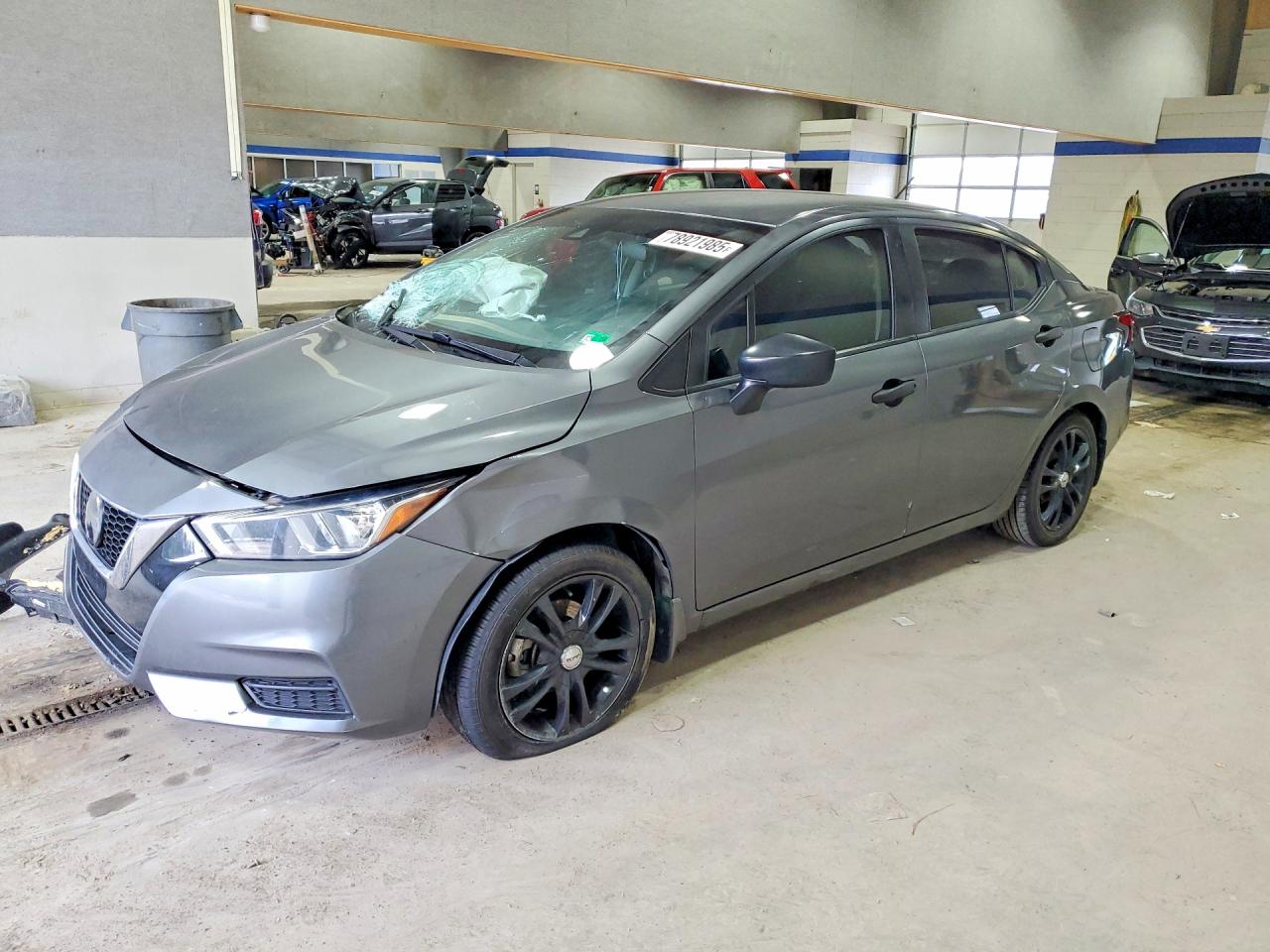 Salvage Nissan Versa Image