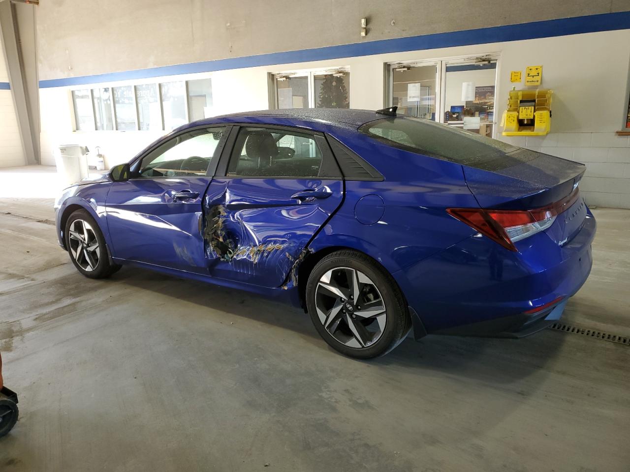 Hyundai ELANTRA Sel
