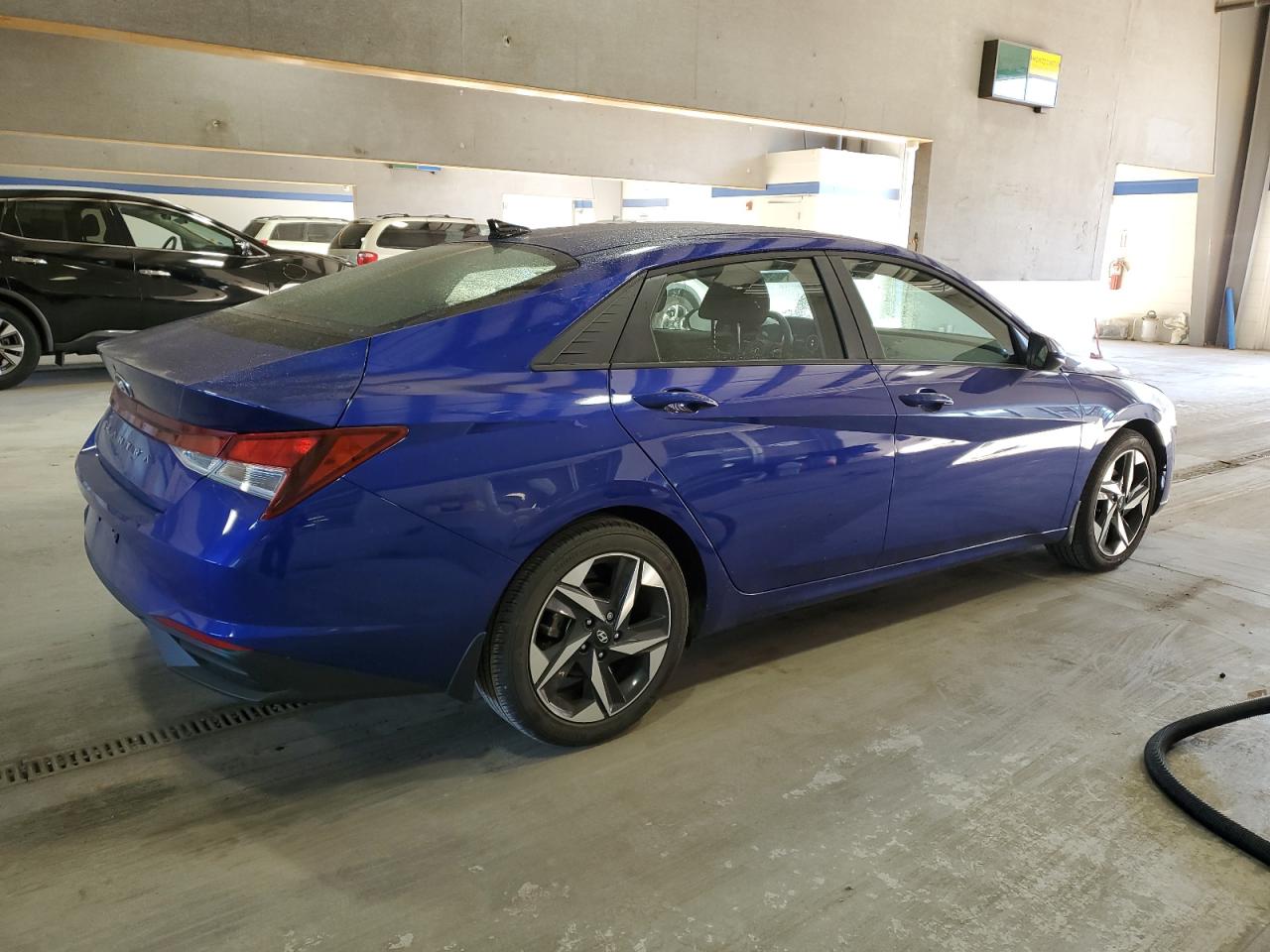 Hyundai ELANTRA Sel