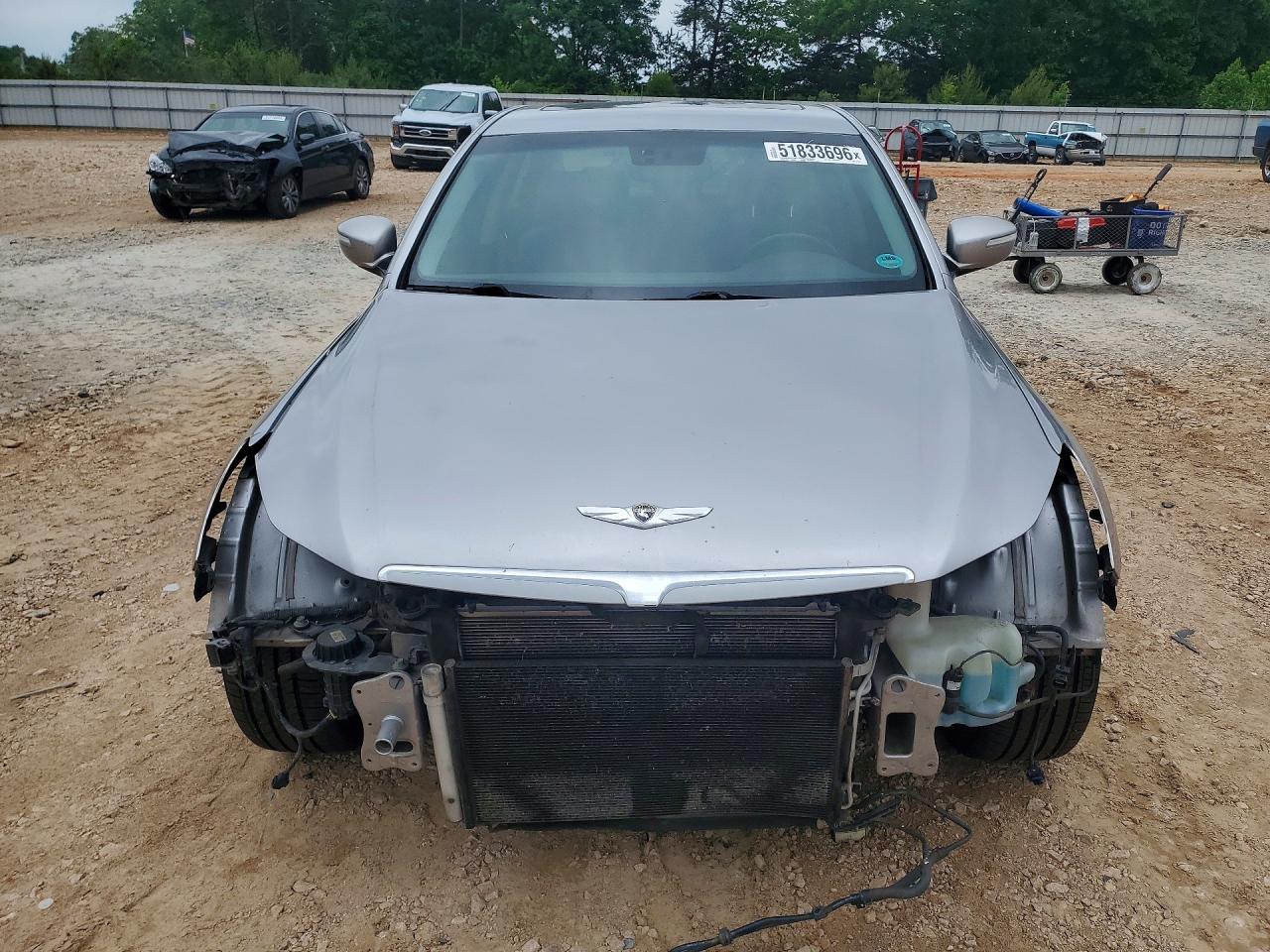 Hyundai Genesis 3.8l