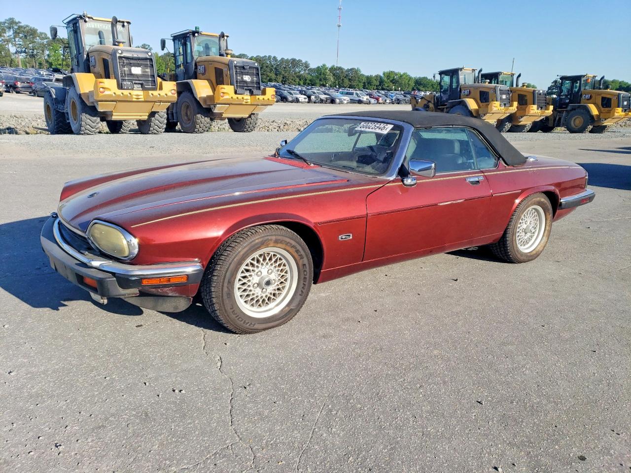 Salvage Jaguar Xjs Image