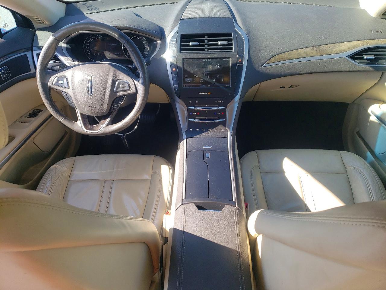 Lincoln MKZ