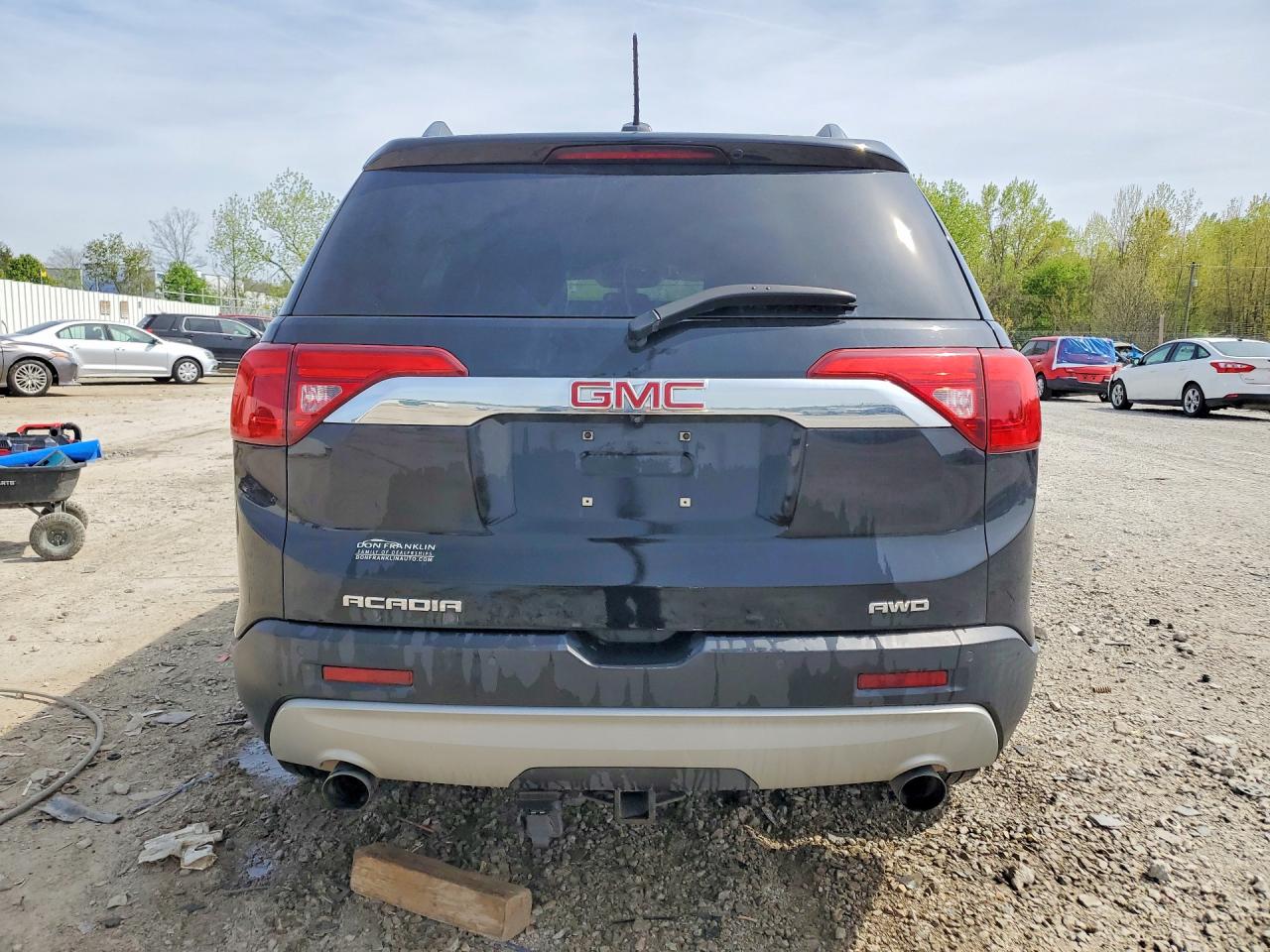 GMC Acadia Slt-1