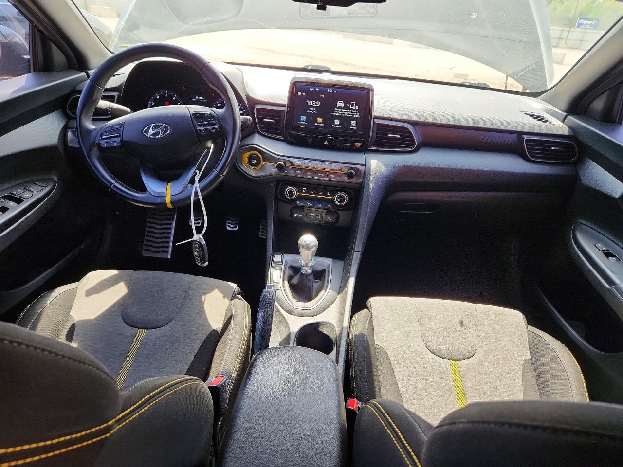Hyundai VELOSTER Turbo R-spec
