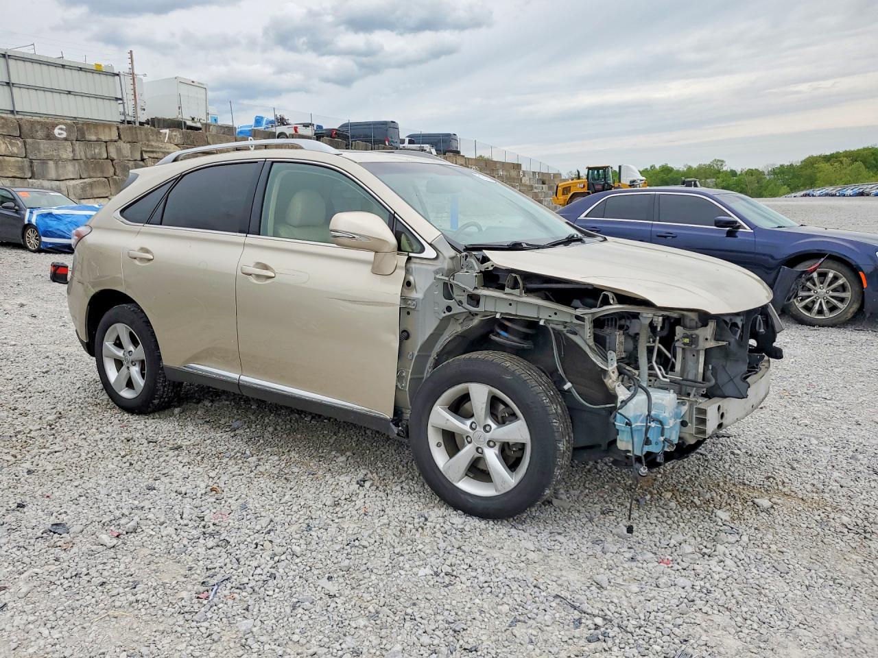 Lexus RX Base