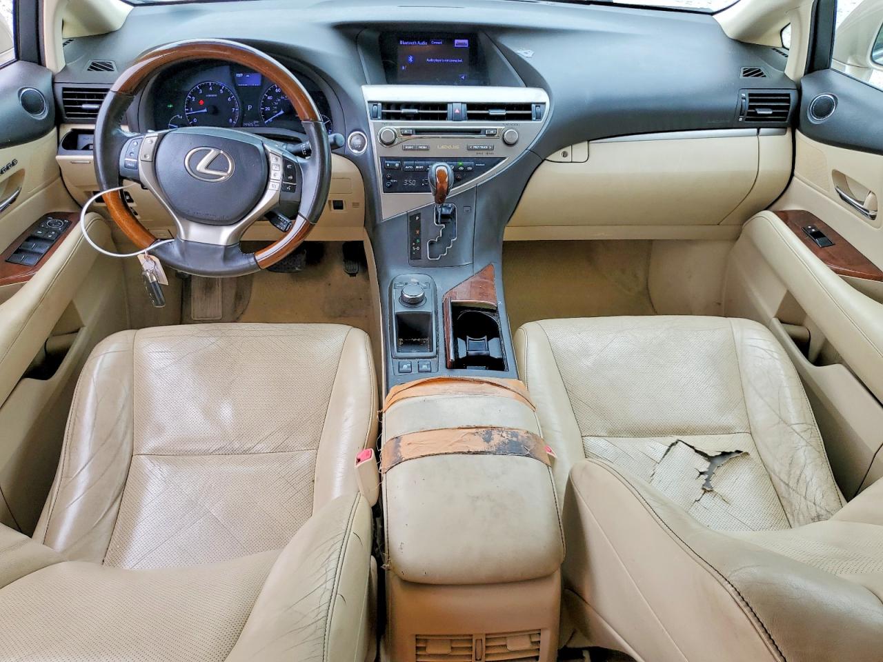 Lexus RX Base