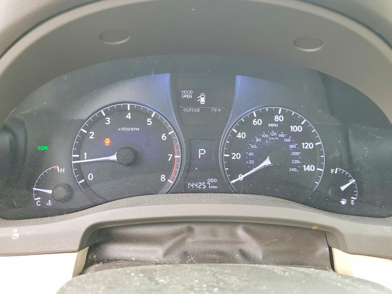 Lexus RX Base