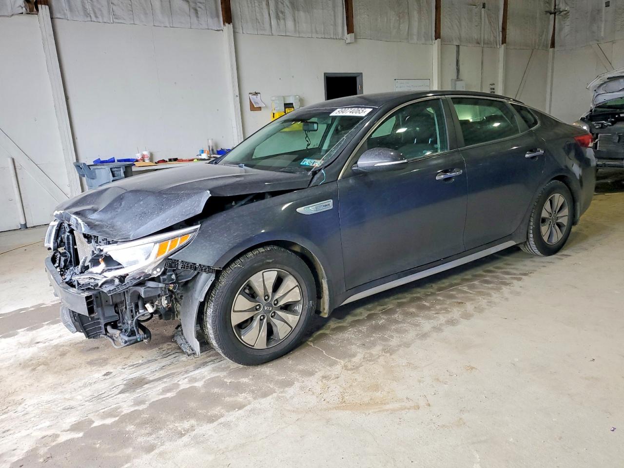 Salvage Kia Optima Image