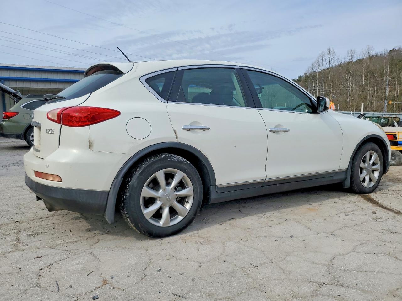 INFINITI Ex Base