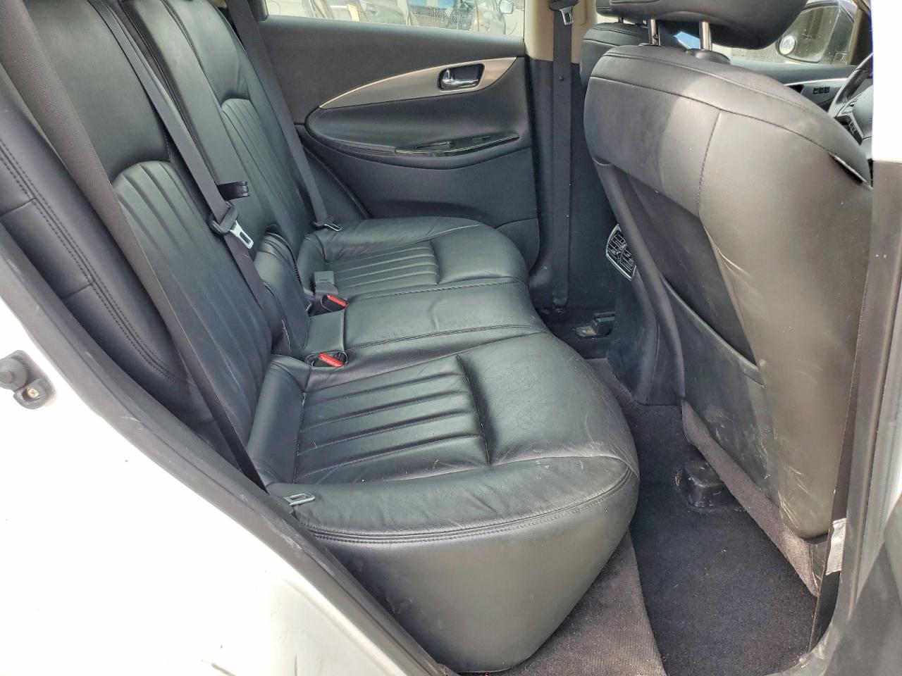 INFINITI Ex Base