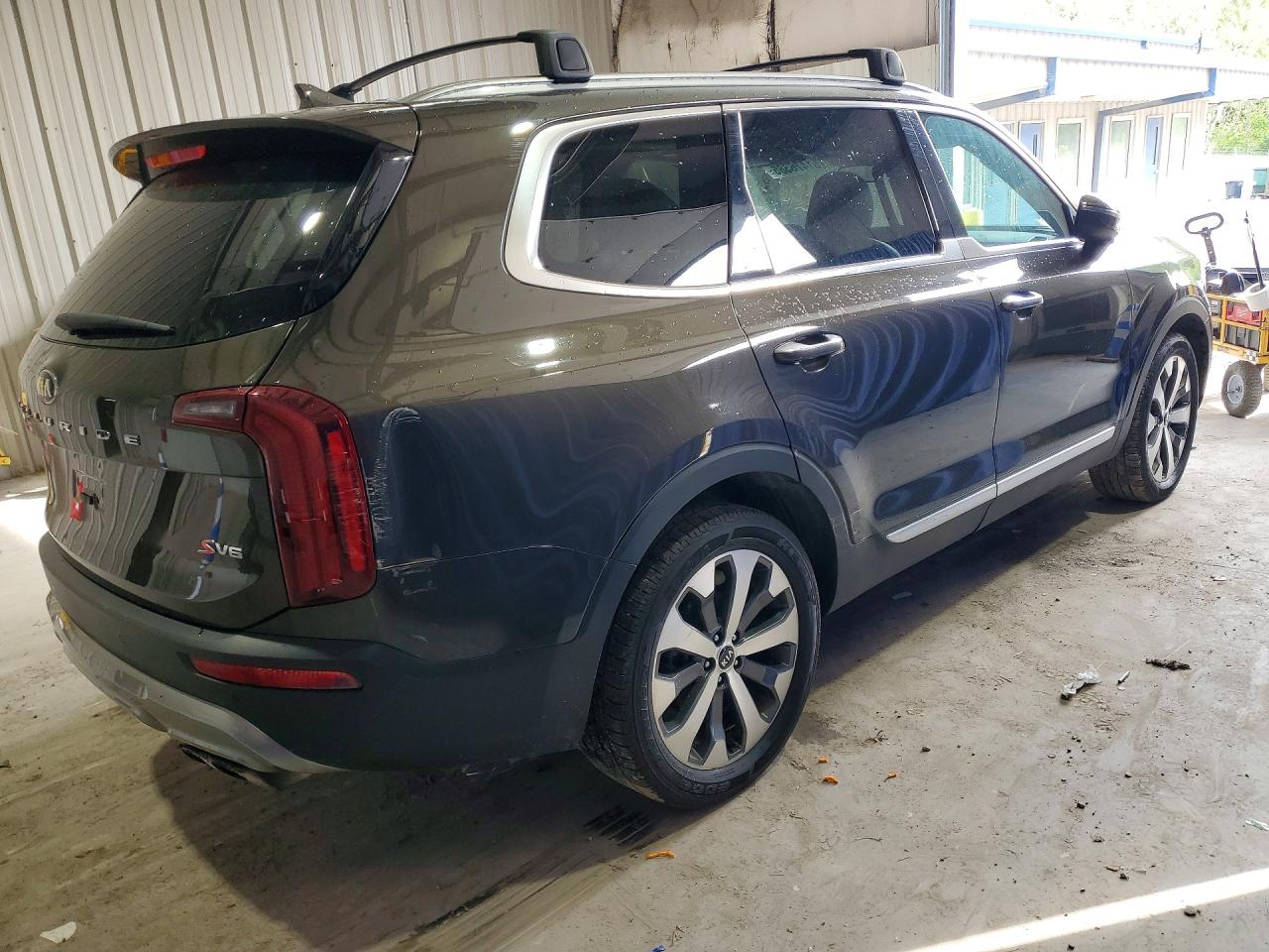 Kia Telluride S