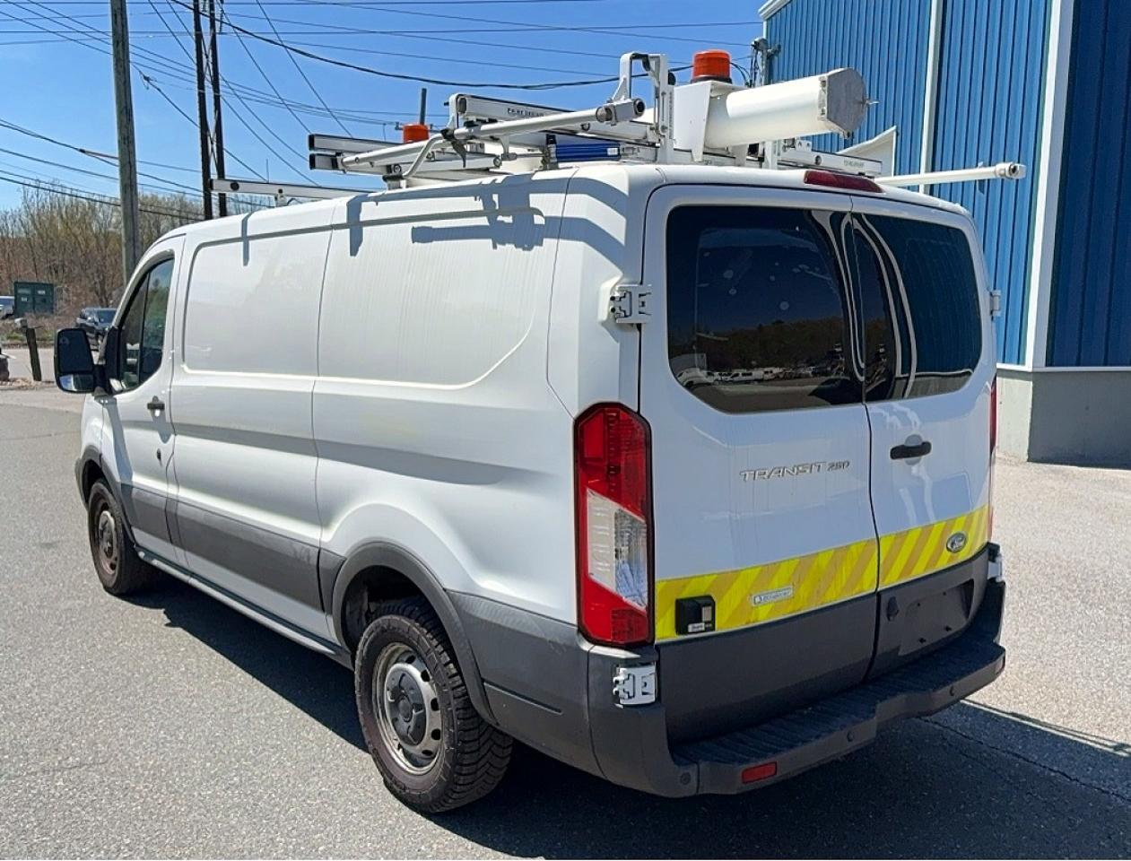 Ford Transit T-250