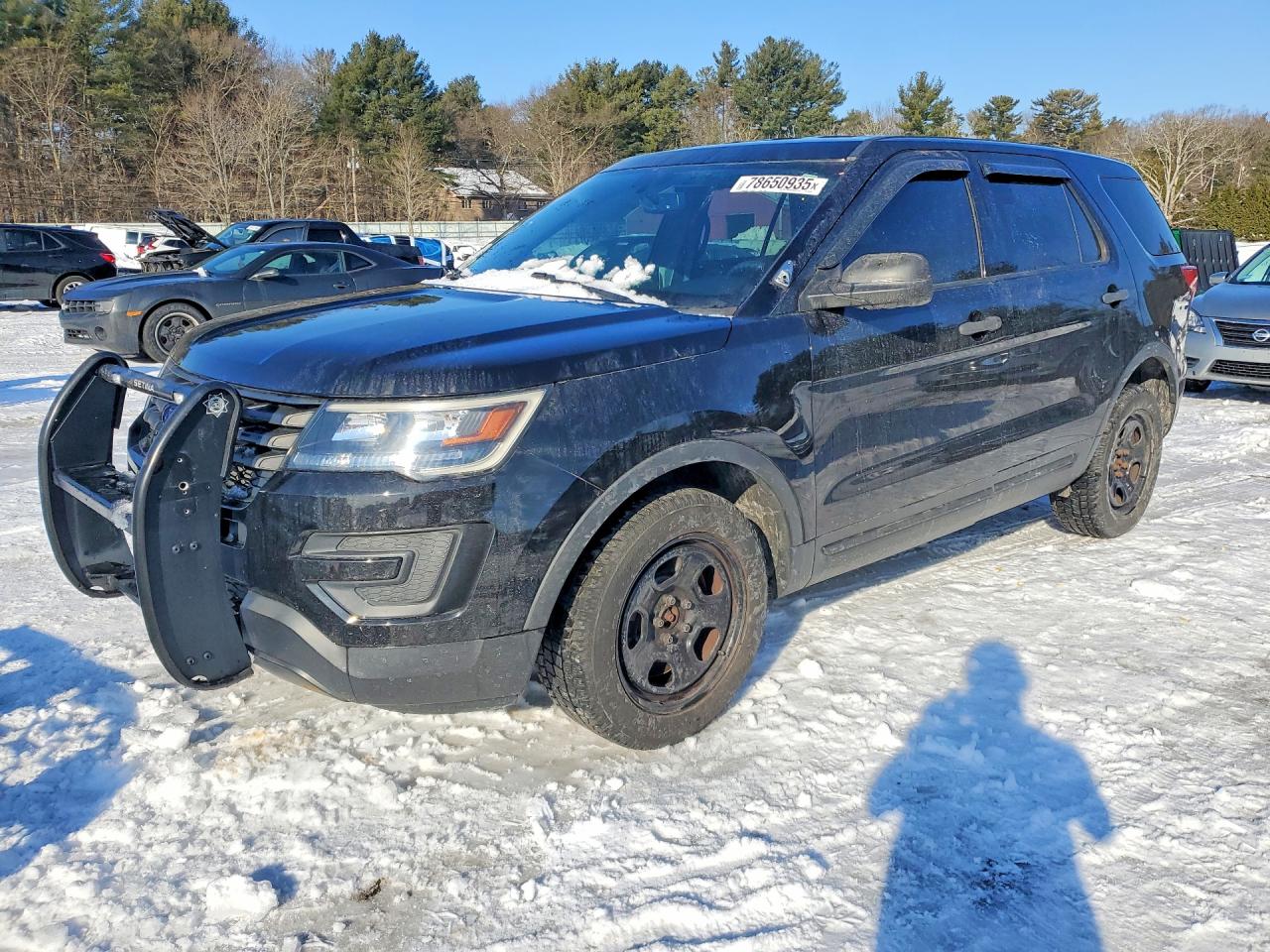Salvage Ford Explorer Image
