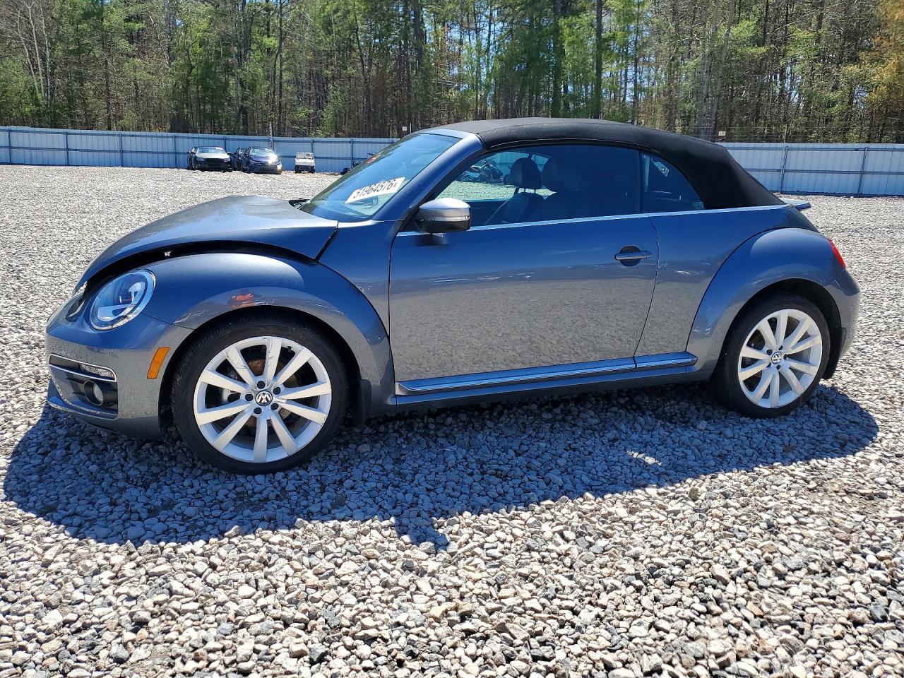 Salvage Volkswagen Beetle Image