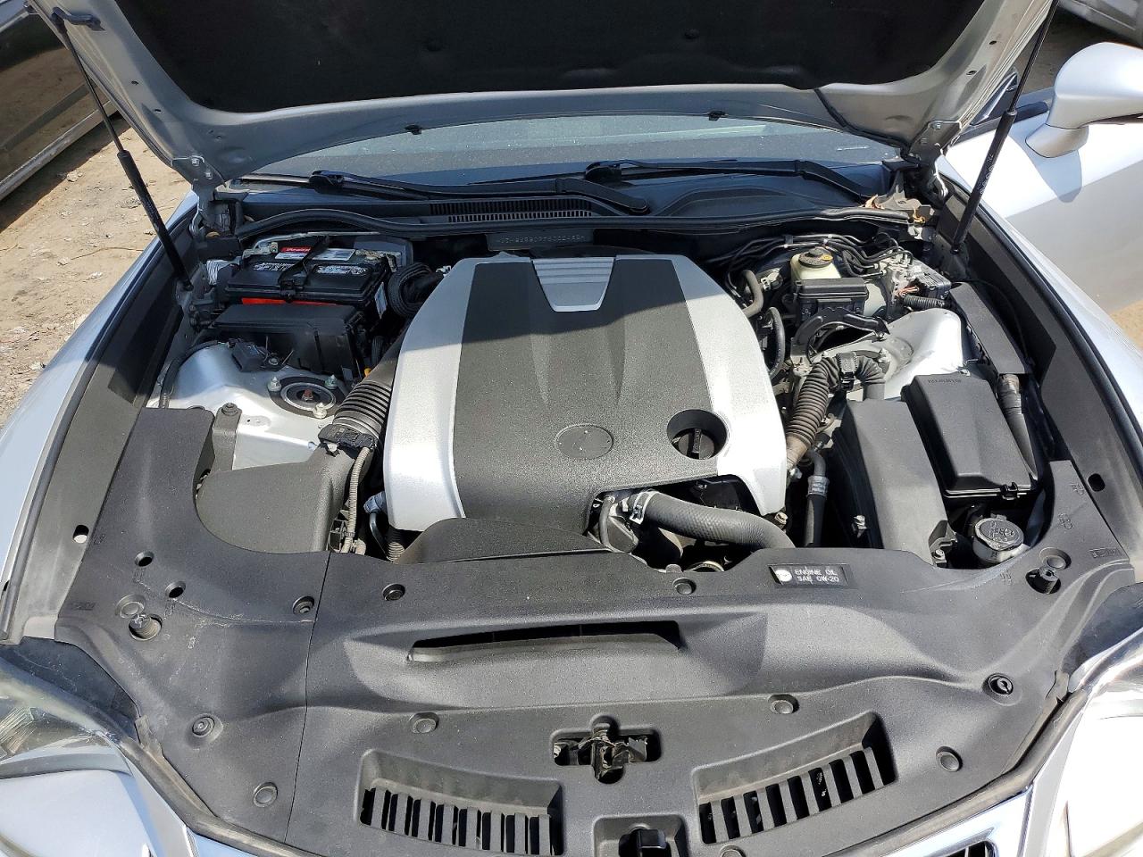 Lexus RX Base