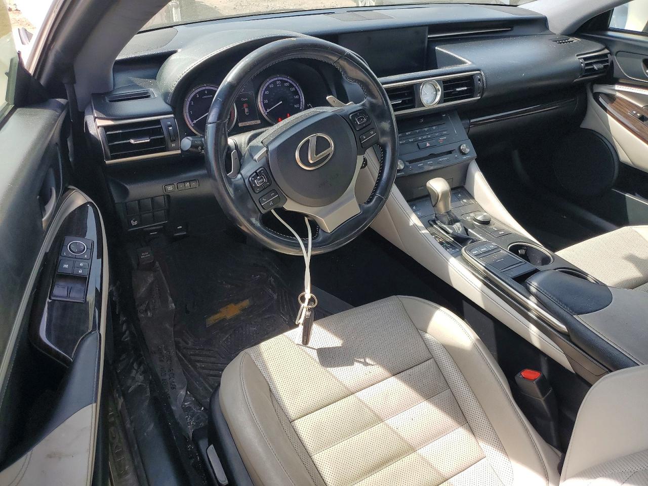 Lexus RX Base