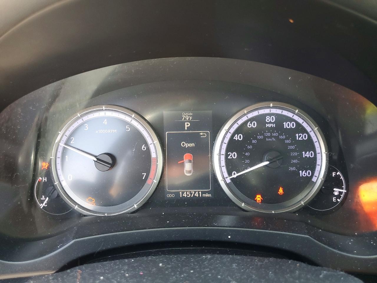 Lexus RX Base