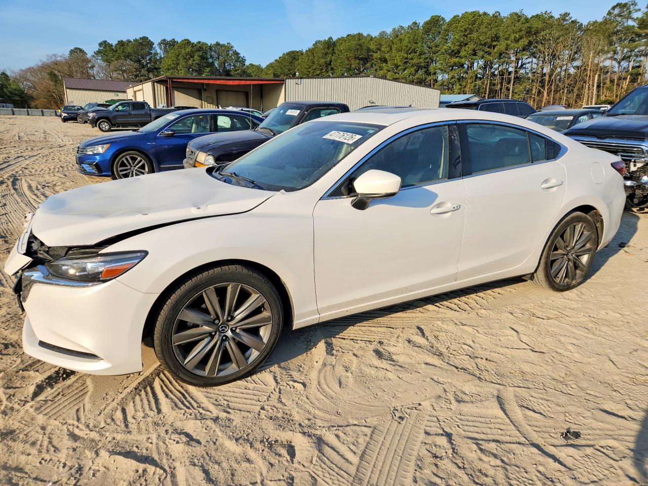 Salvage Mazda 6 Image