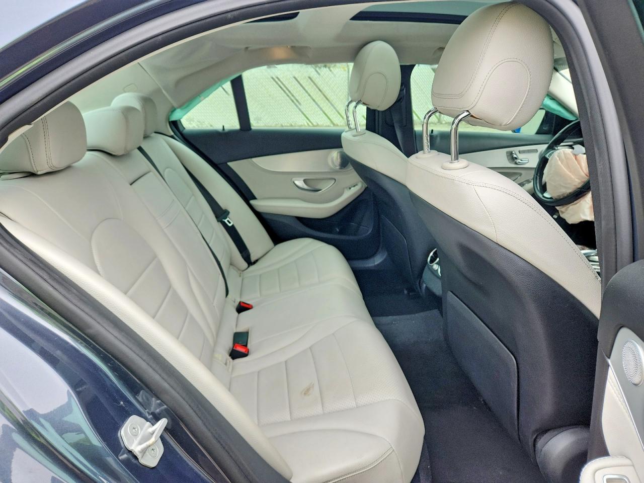 Mercedes-Benz C-Class 300 4matic