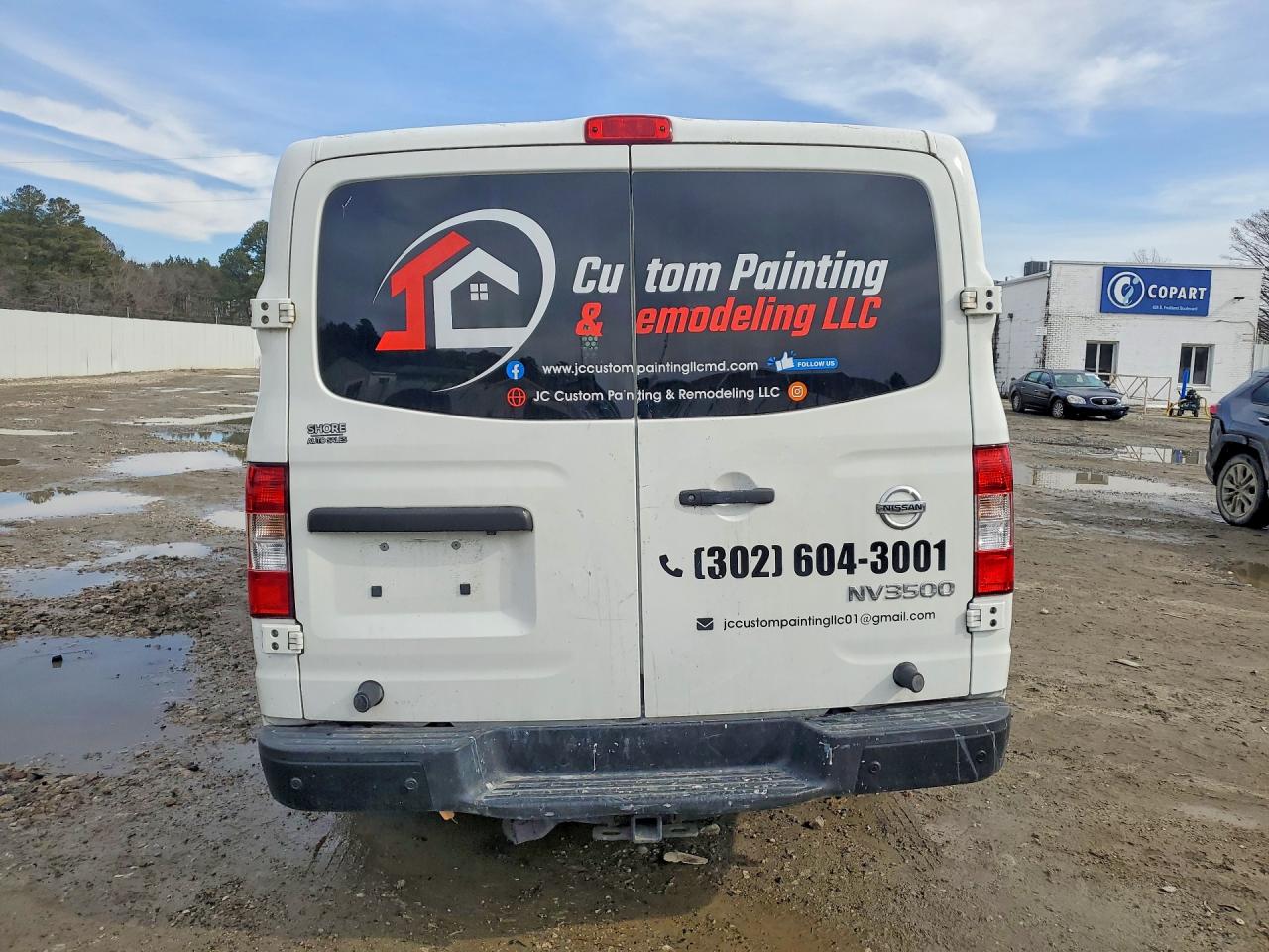 Nissan Nv