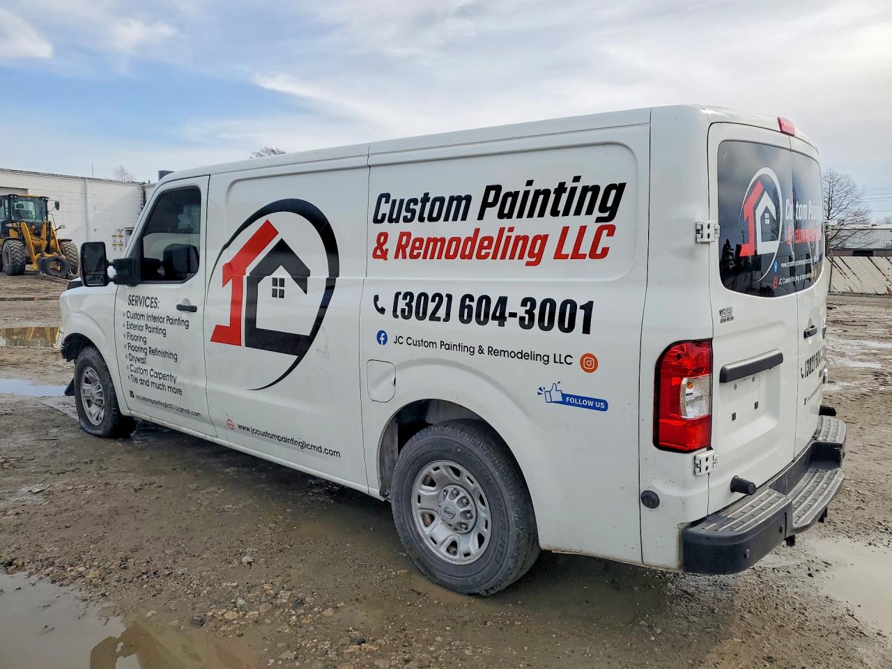 Nissan Nv
