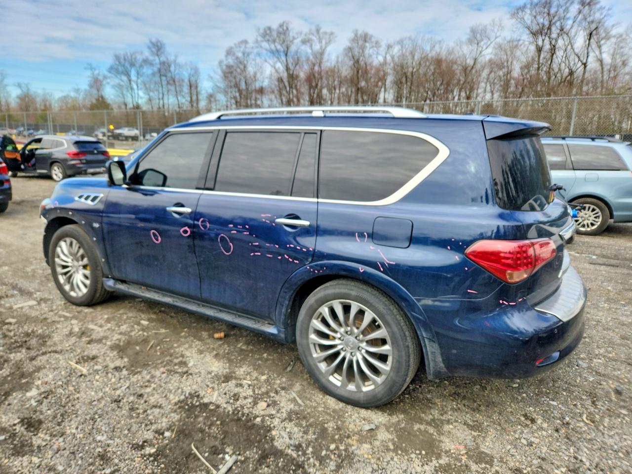 INFINITI Qx Base