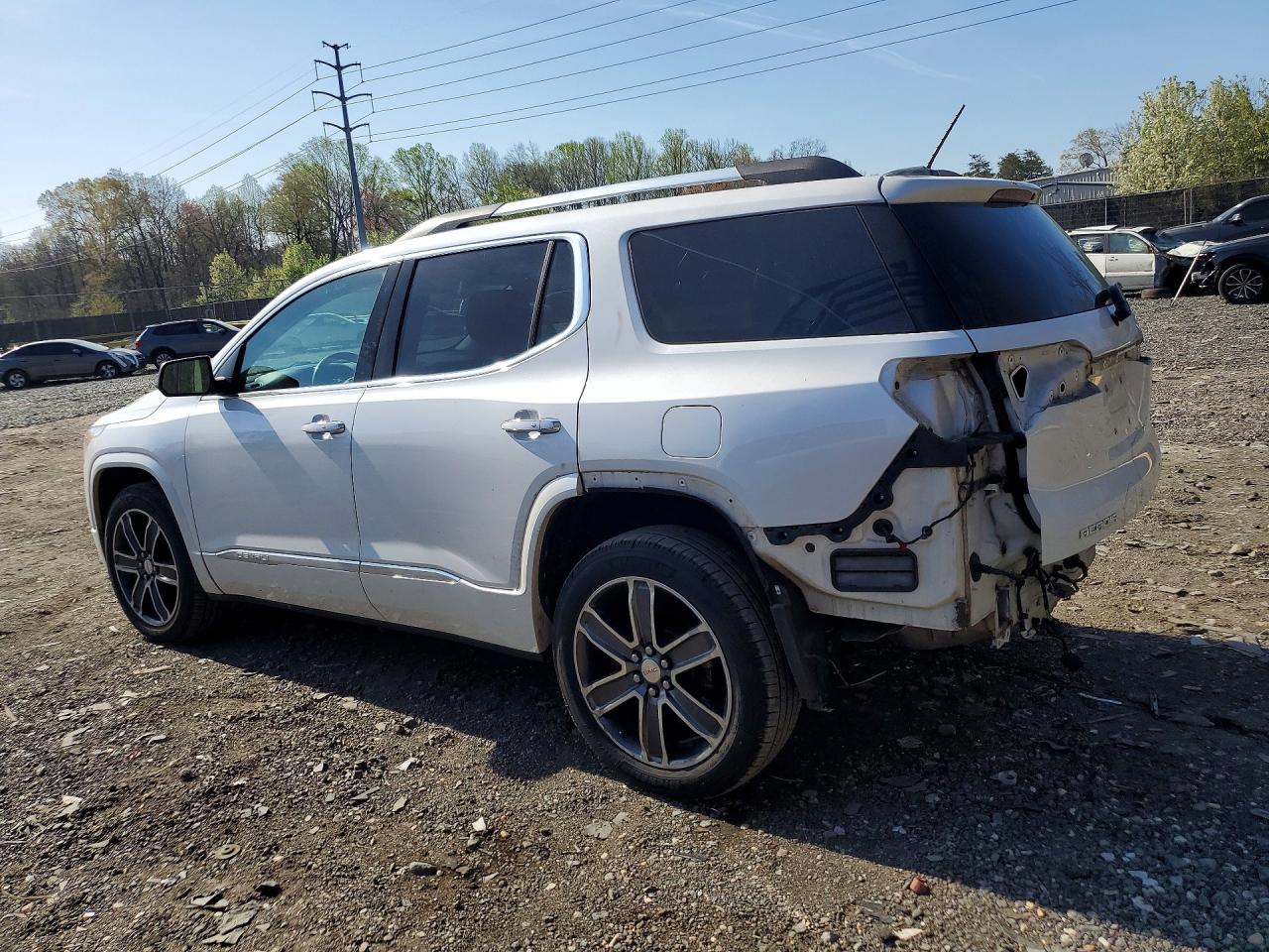 GMC Acadia Denali