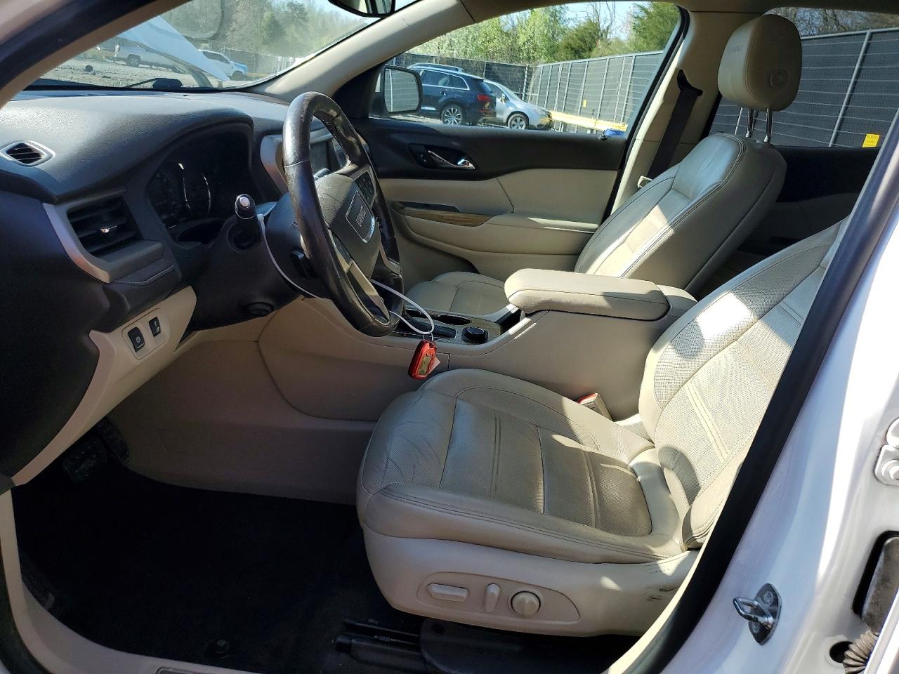 GMC Acadia Denali