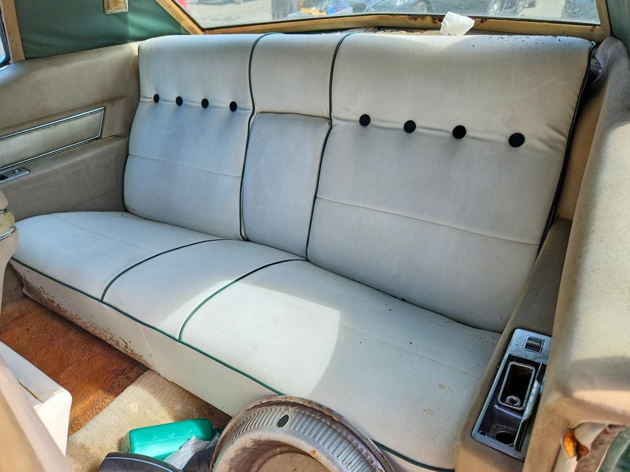 Cadillac DeVille