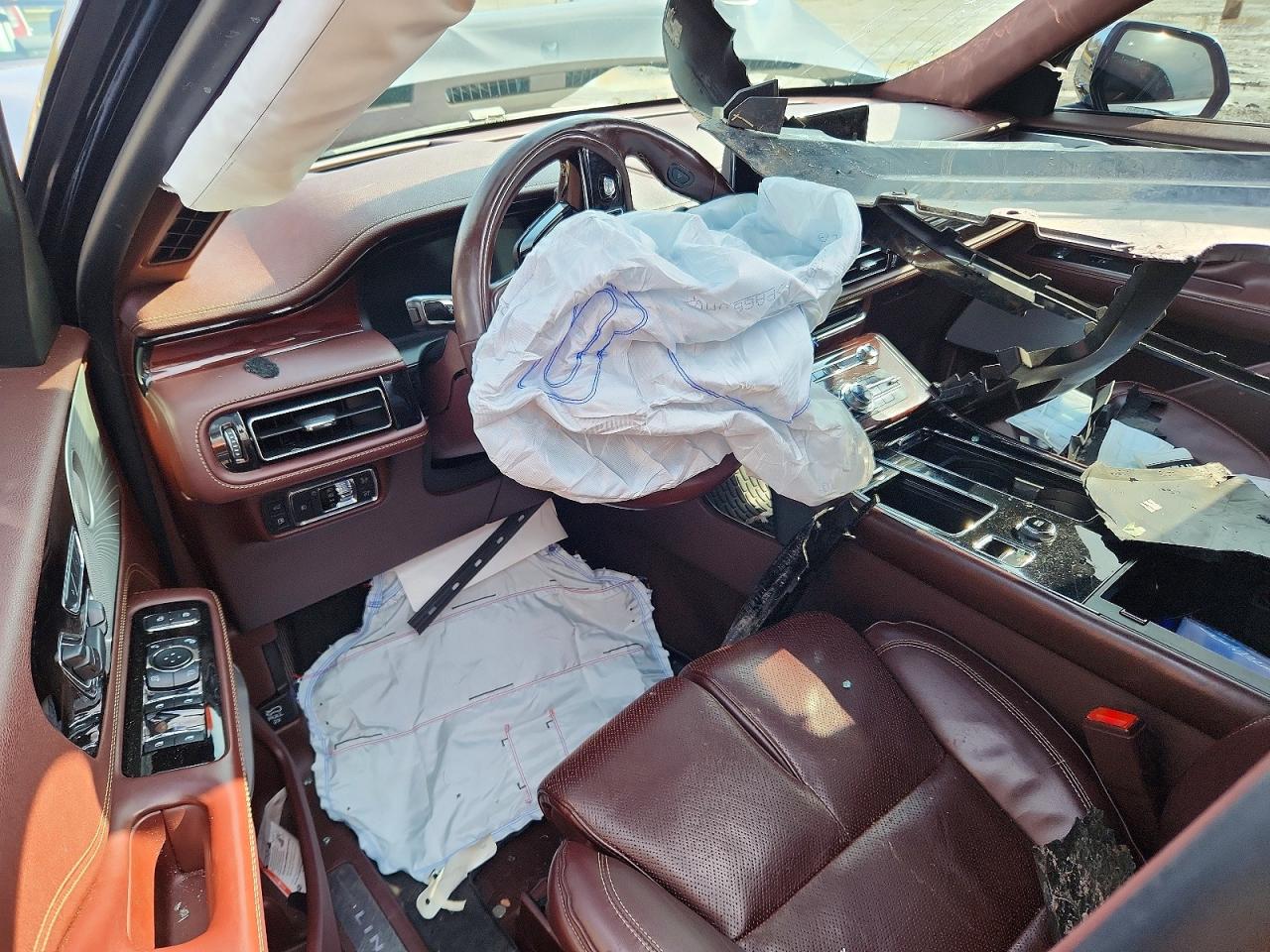 Lincoln Aviator Black Label Grand Touring