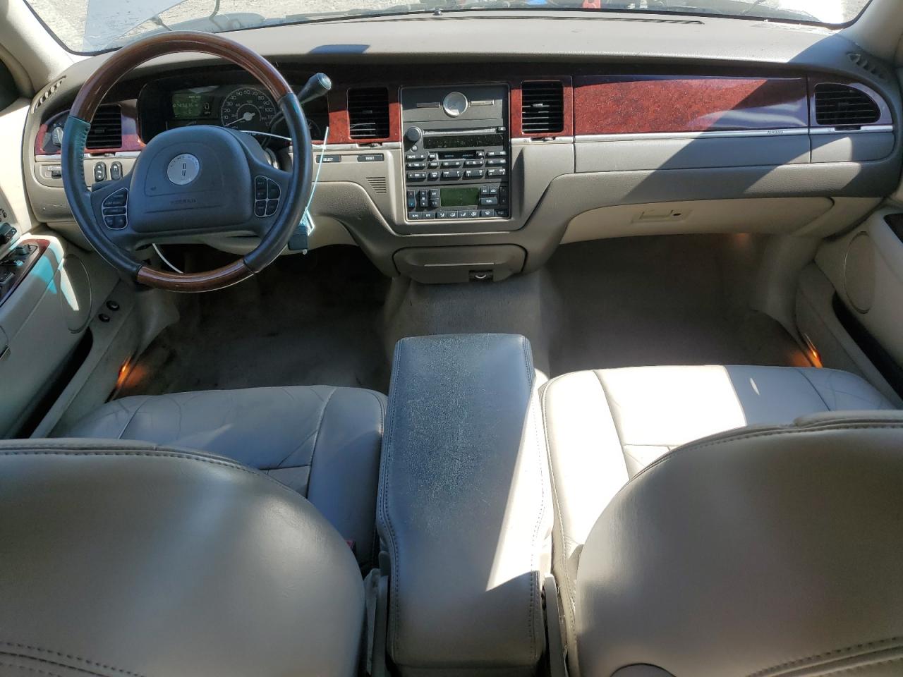 Lincoln Towncar Signature