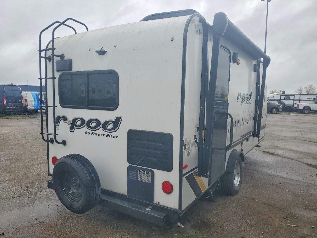 Forest River R-pod