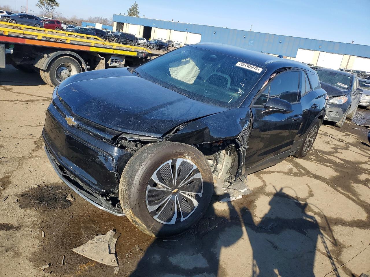 Salvage Chevrolet Blazer Image