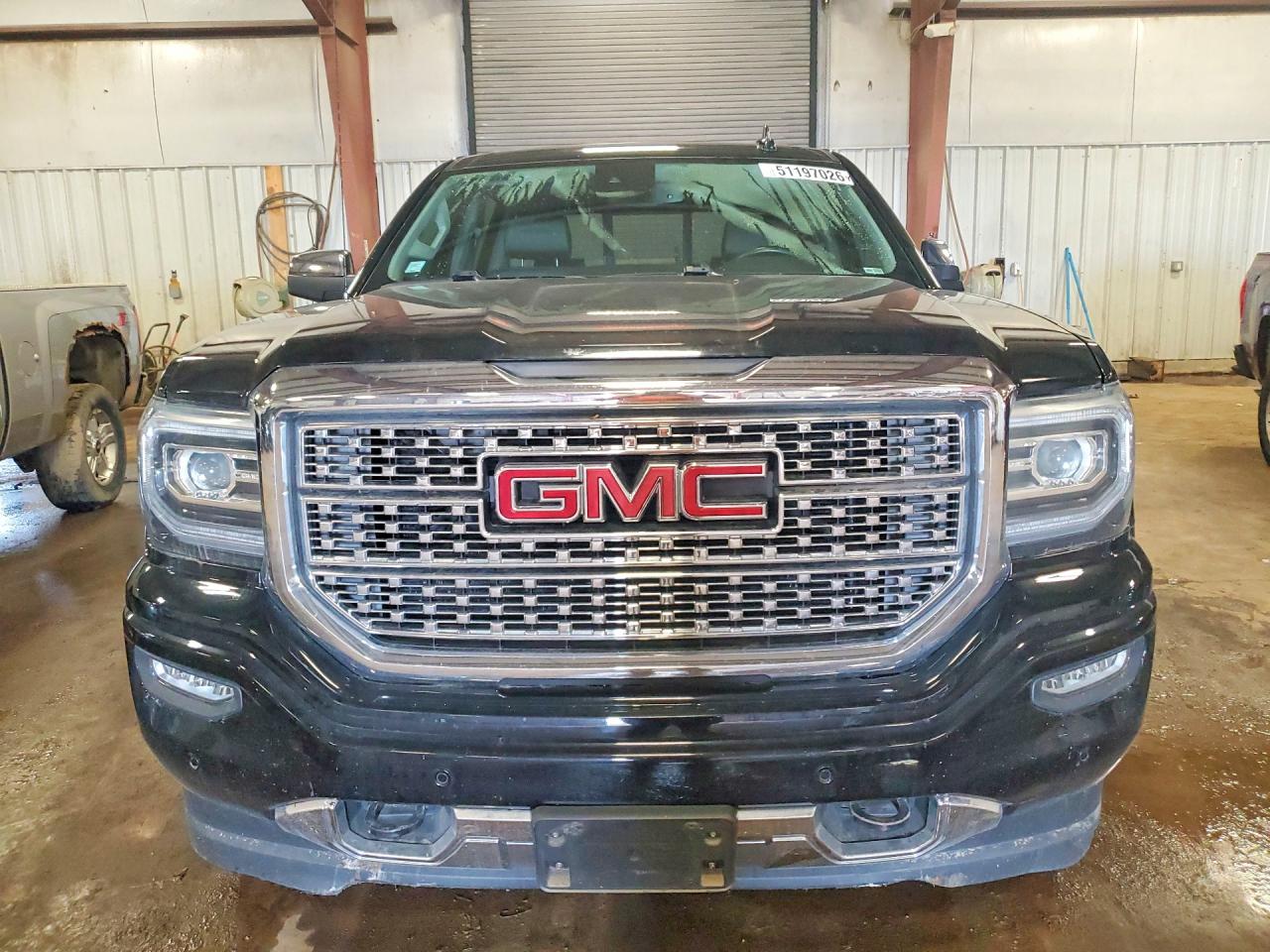 GMC Sierra