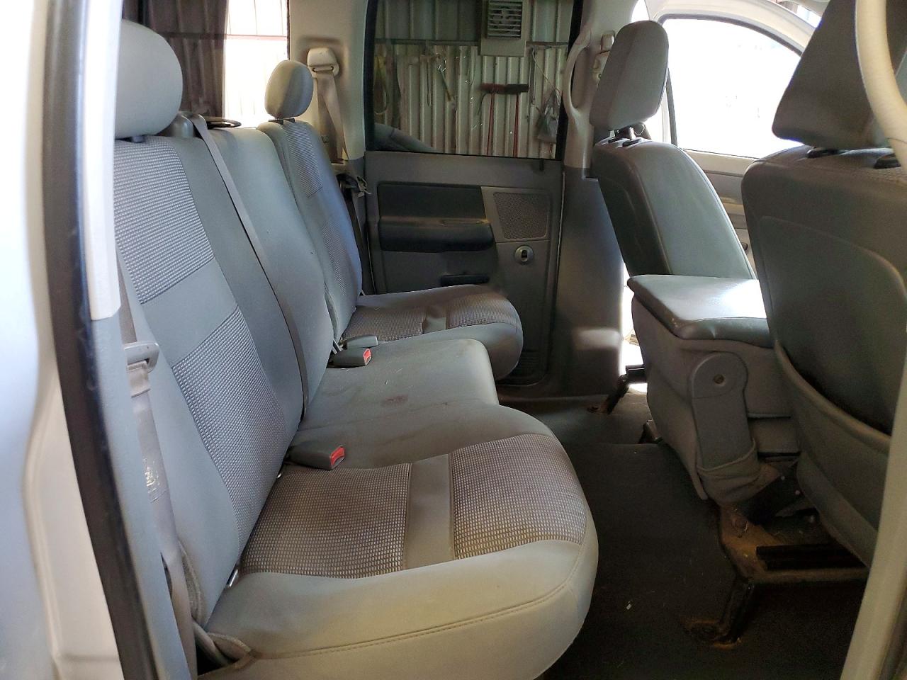 Dodge Ram 1500 St