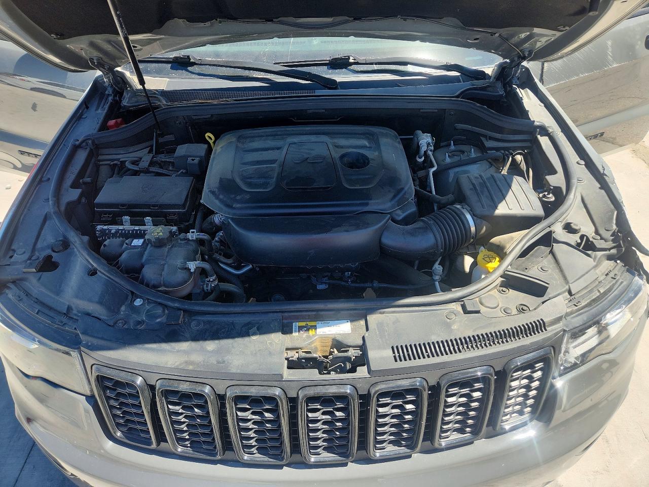 Jeep Cherokee Laredo