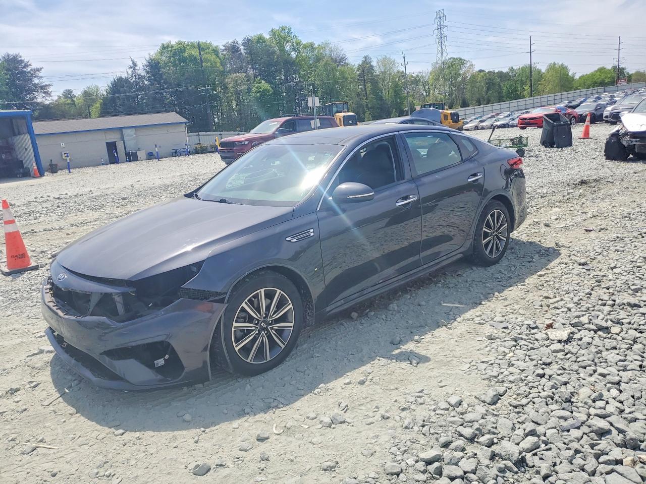 Salvage Kia Optima Image