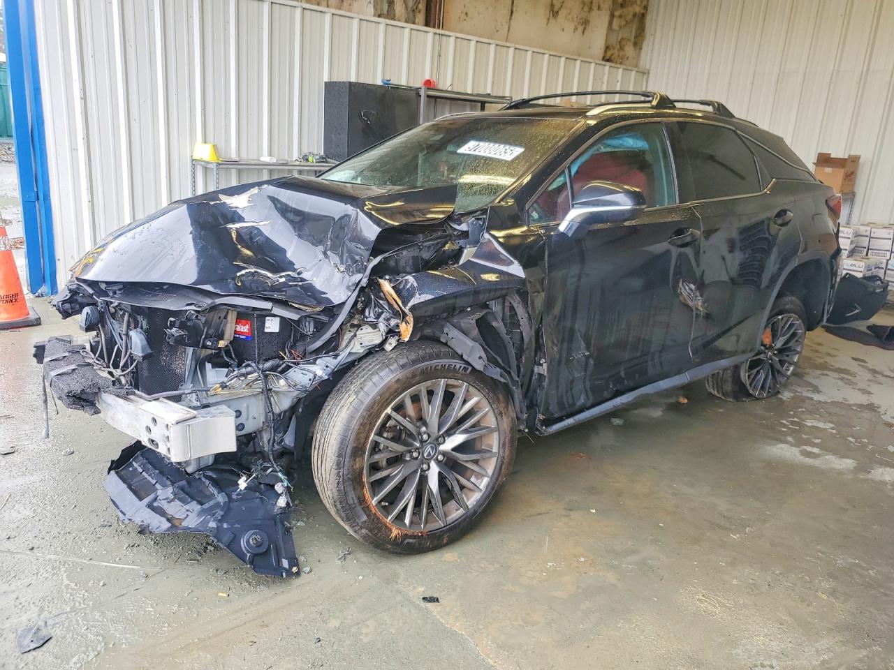 Salvage Lexus RX Image