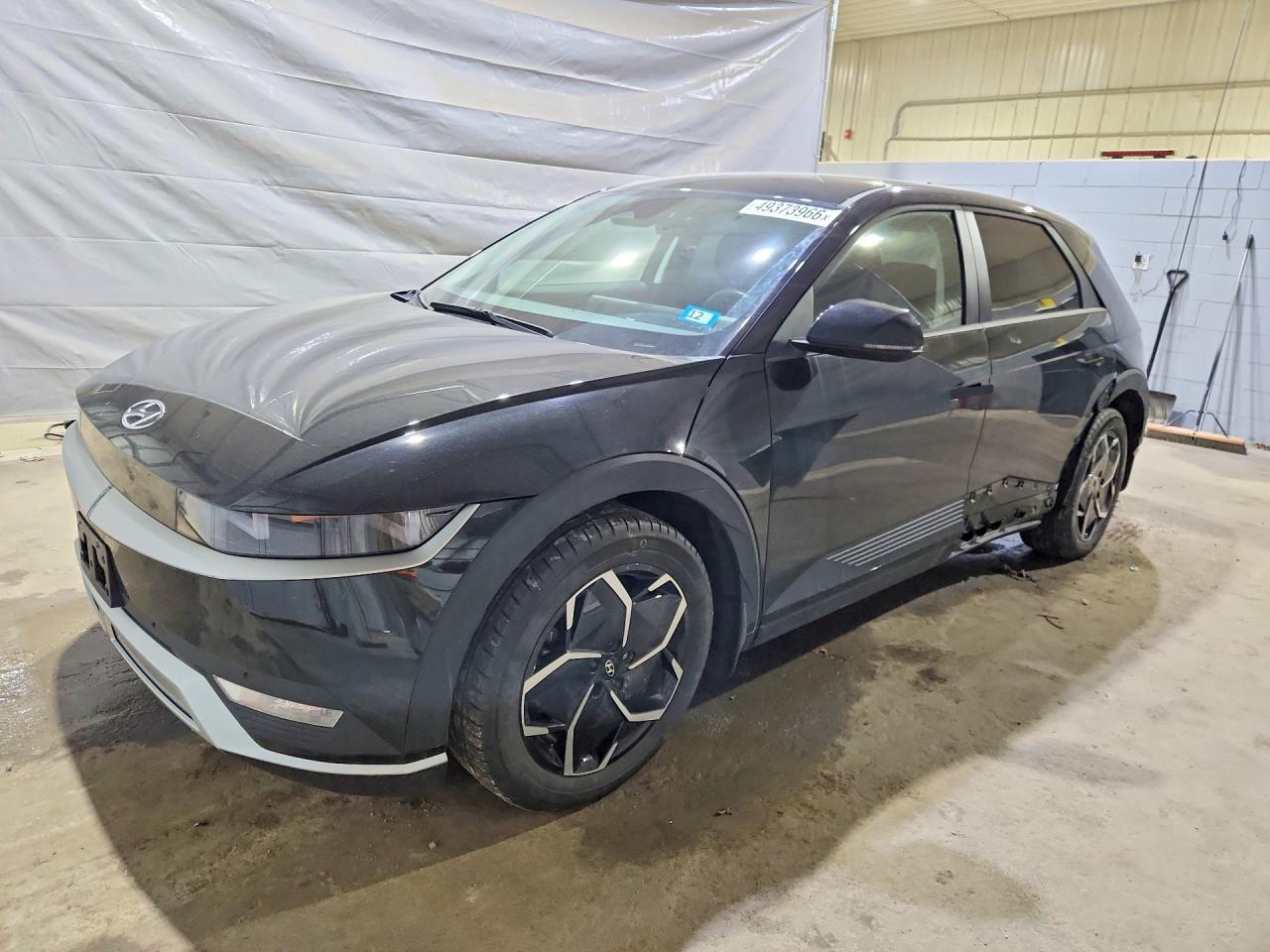 Salvage Hyundai Ioniq Image
