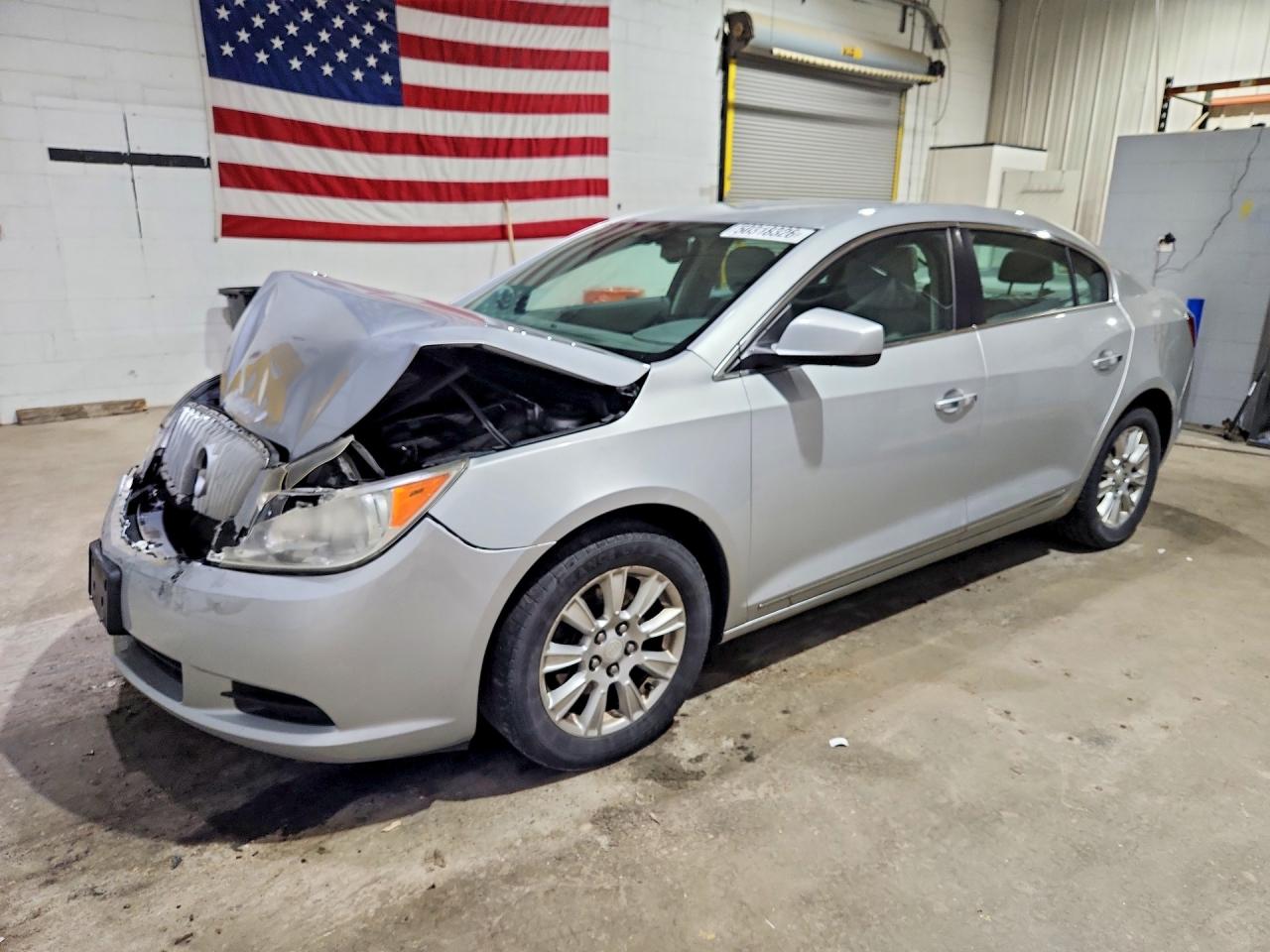 Salvage Buick LaCrosse Image