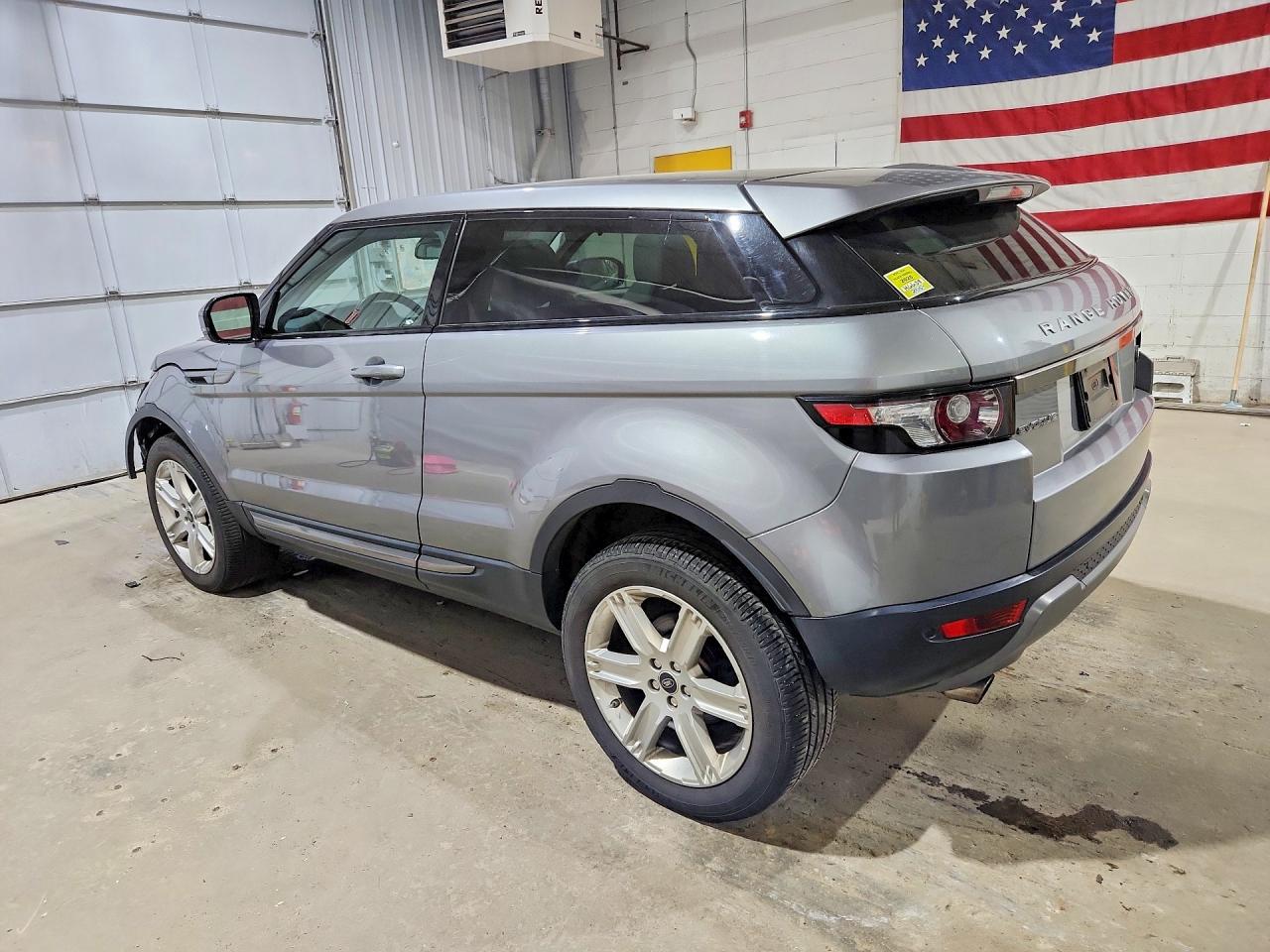 Land Rover Range Rover Pure Plus