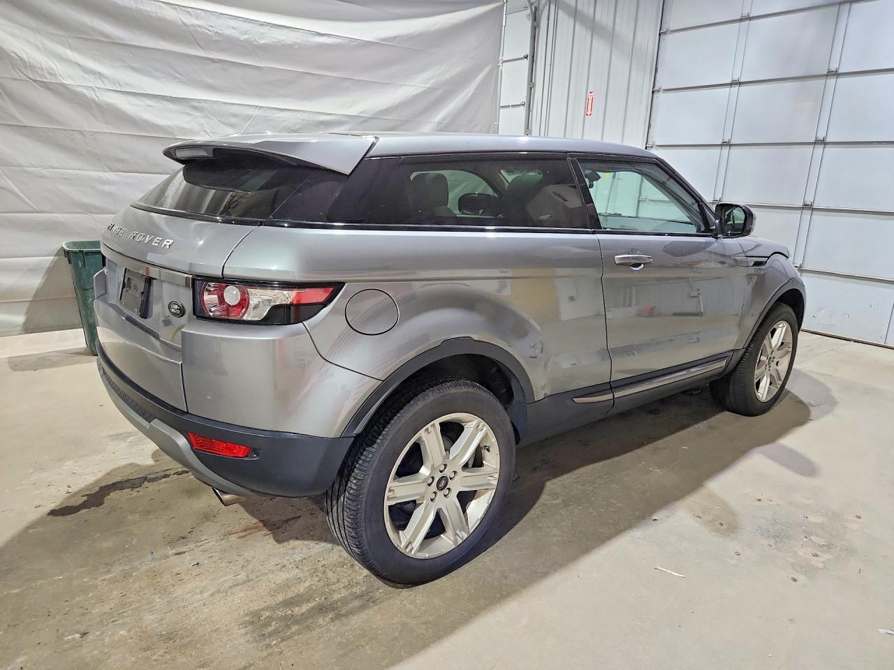 Land Rover Range Rover Pure Plus