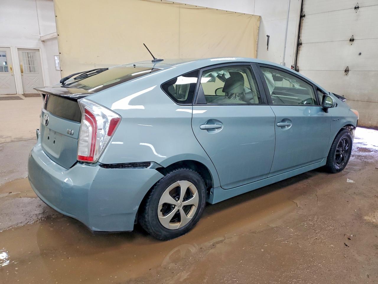 Toyota Prius Three