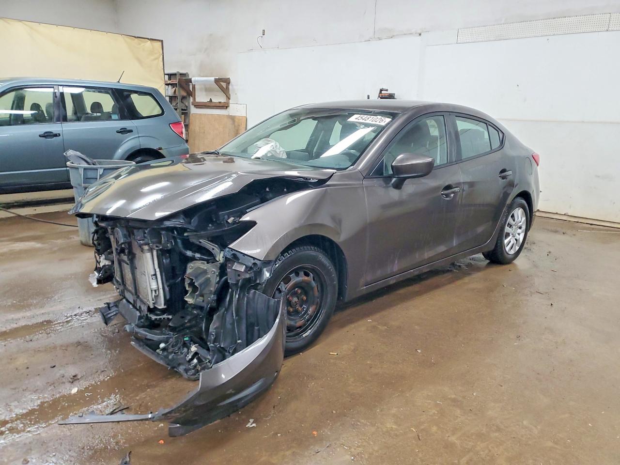 Salvage Mazda 3 Image