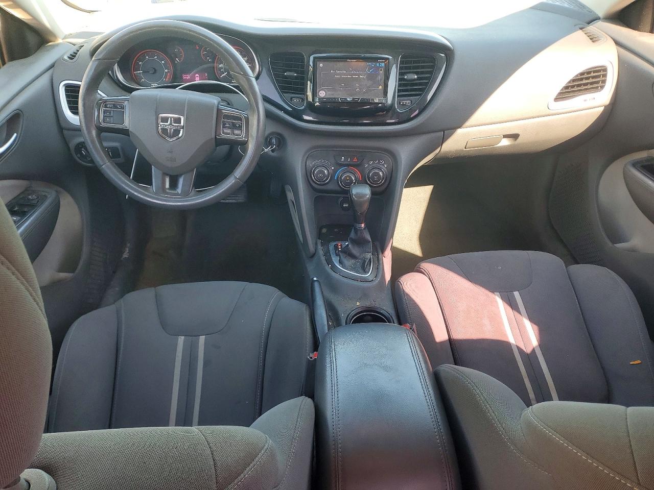 Dodge Dart Sxt